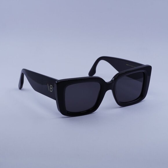 Victoria Beckham VB653S 001 Sunglasses Black Square Frame, Smoke Lenses - Picture 1 of 9